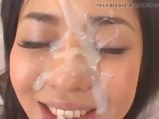 Aziatike damsel dashuron spermë në të saj simpatik fytyra, x nominal film cd