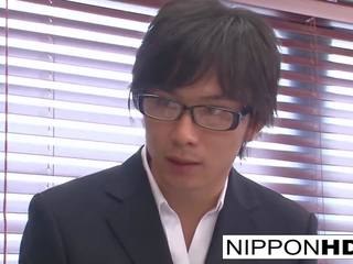 Ιαπωνικό γραμματέας αυνανίζεται στο αυτήν γραφείο: ελεύθερα hd πορνό e7