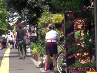 קטנטונת יפני florist pussyfucked ב חֲנוּת: חופשי מבוגר וידאו vid 99